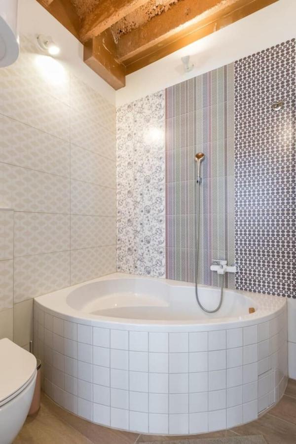 Boutique Triple House With Garden & Roof Terrace Villa สปลิท ภายนอก รูปภาพ